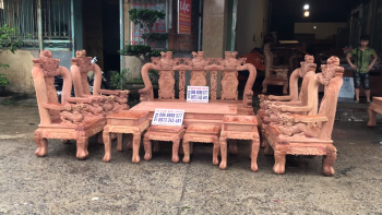 Bộ Minh Quốc Nghê 10 Món cột 12 gỗ hương đá vân siêu VIP