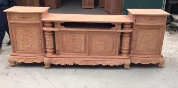 Kệ tivi cột nho 2m4 gỗ hương đá