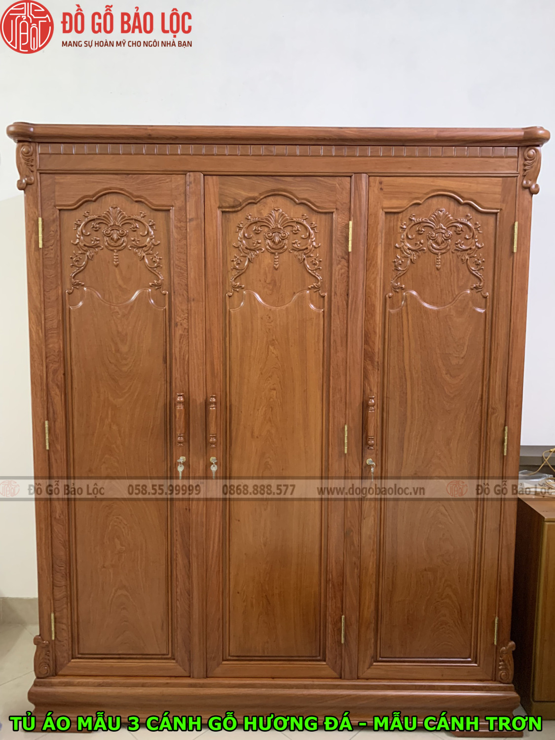 Tủ Áo Mẫu 3 Cánh Gỗ Hương Đá - Mẫu Cánh Trơn